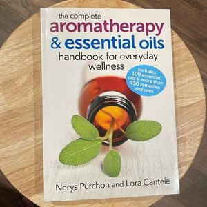 The Complete Aromatherapy & Essential Oils Handbook